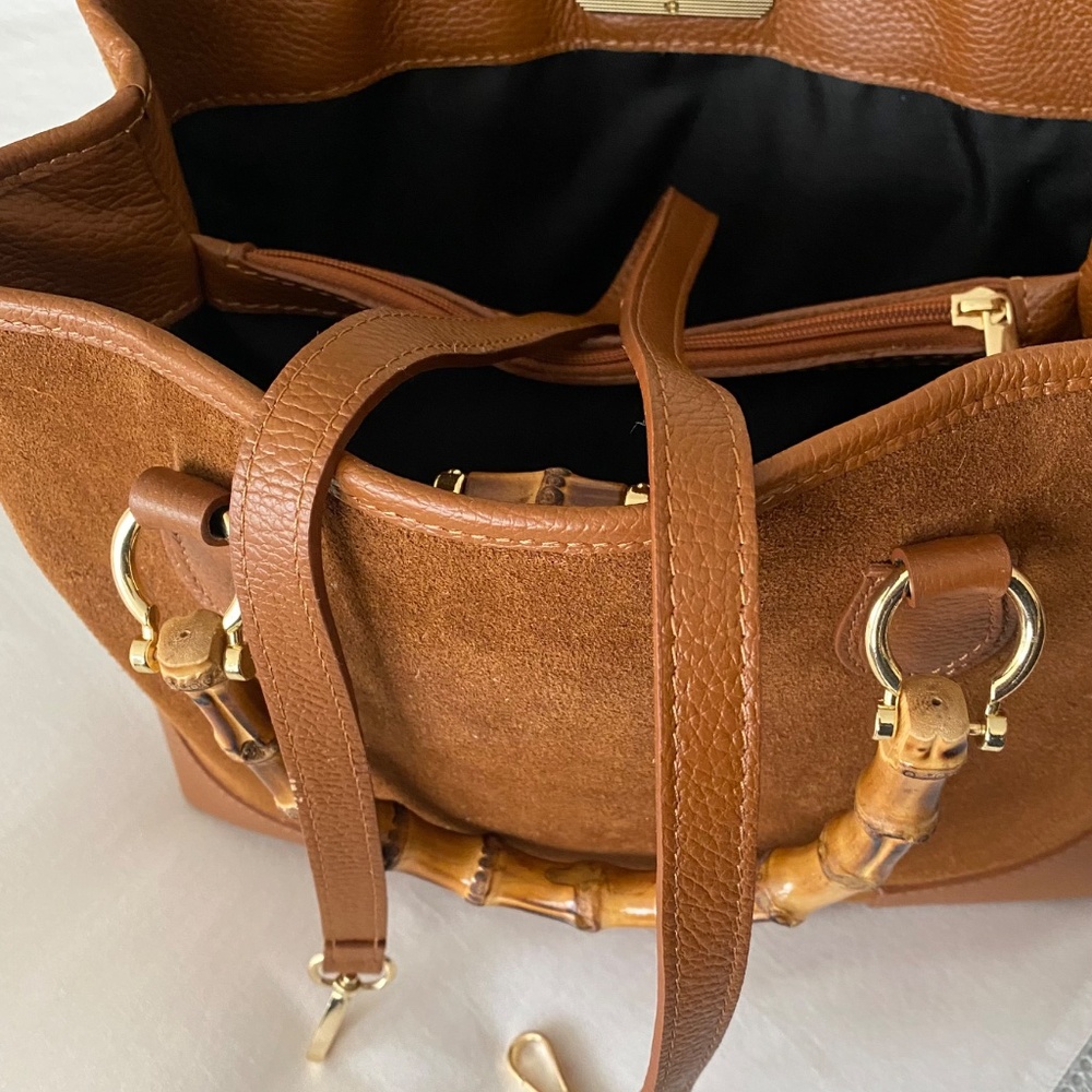 Italian leather/suede pocketbook with bamboo handles - Picture 3 of 6